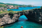 "Broken Beach" удивительной красоты бухта, соединенная аркой с океаном. Спасибо, Анжеле за фотографии с экскурсии "Снорклинг с мантами и тур по Нуса Пенида" | Экскурсии на Бали