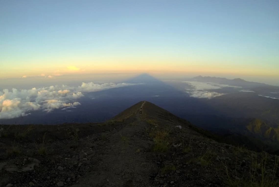 Climbing Volcano Agung
