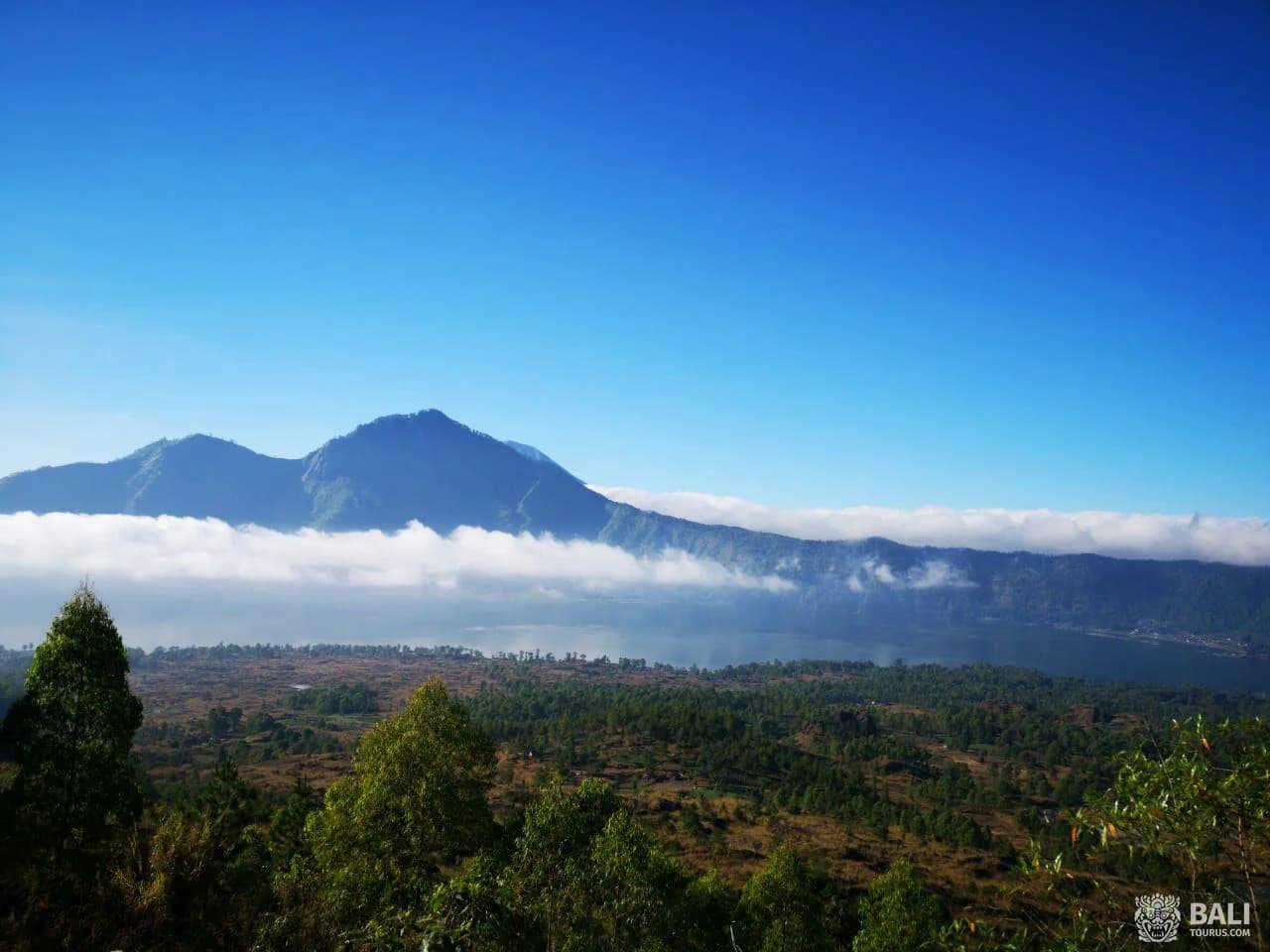 Climbing Mount Batur Volcano