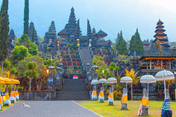 Храм Бесаких на Бали