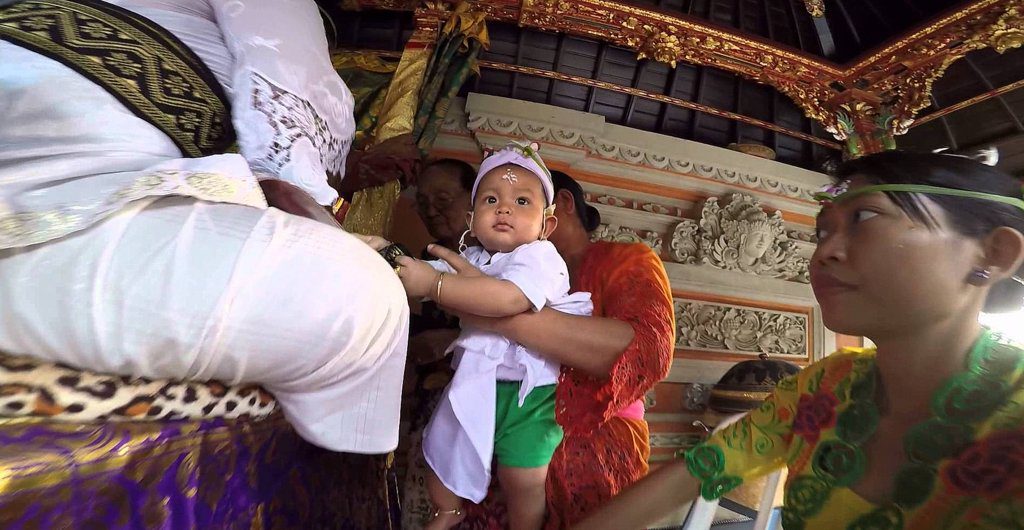 Церемония рождения ребёнка на Бали