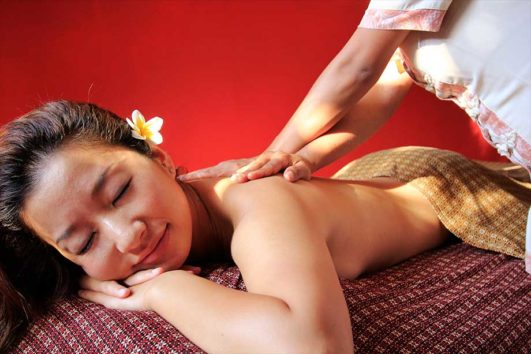 Традиционный массаж для похудения - Спа на Бали